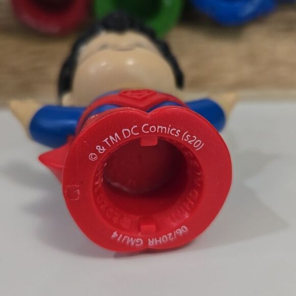 Little People 2020 Mattel DC Comics Super Heros Figures Lot - Picture 15 of 16